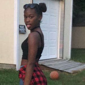 Meet your Posher, Iyanna